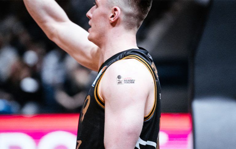 Basketball Löwen Braunschweig – FRAPORT SKYLINERS | Highlights easyCredit BBL 21/22