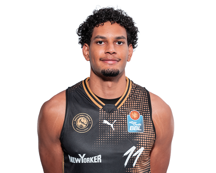 Romario Holloway