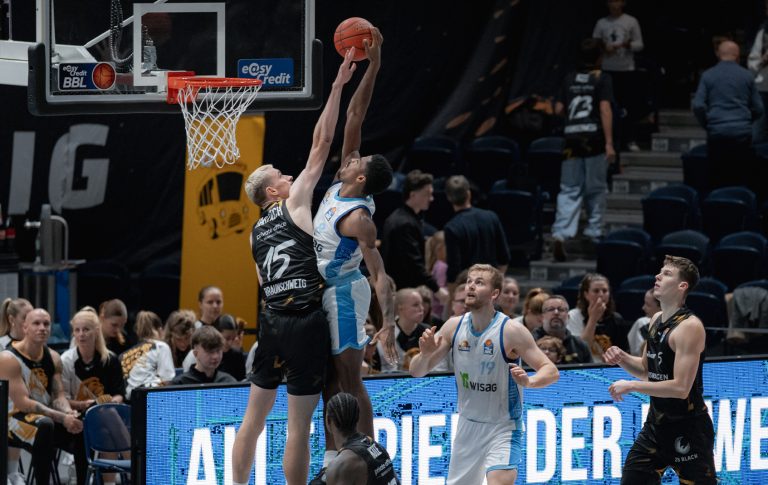 Impressionen: Basketball Löwen vs. SKYLINERS