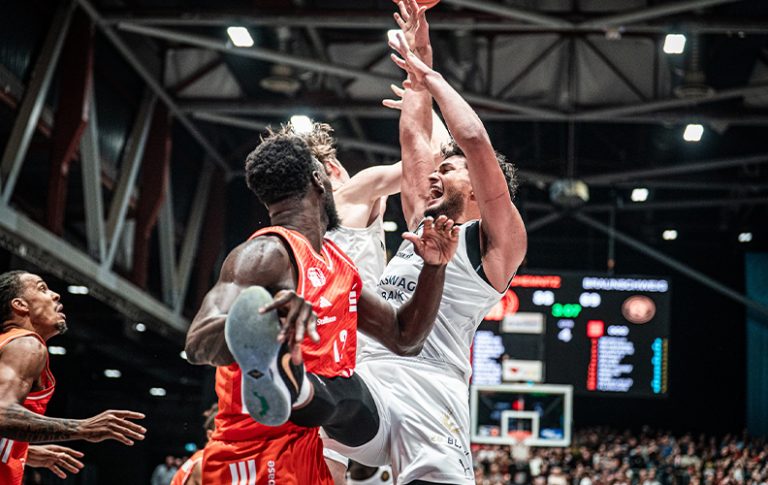 Dyn-Zusammenfassung: NINERS Chemnitz vs. Basketball Löwen