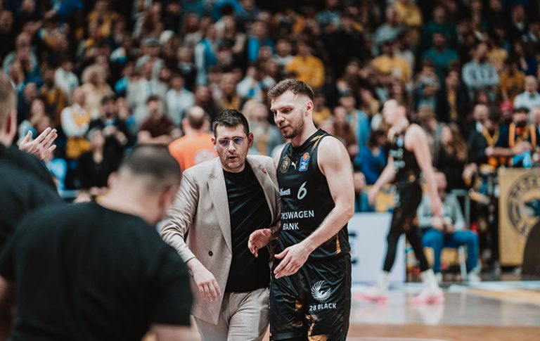 Dyn-Zusammenfassung: ALBA BERLIN vs. Basketball Löwen