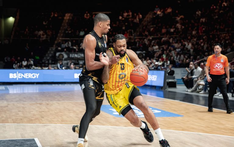 Deutliche Niederlage: Defensive Probleme auch gegen ALBA zu groß