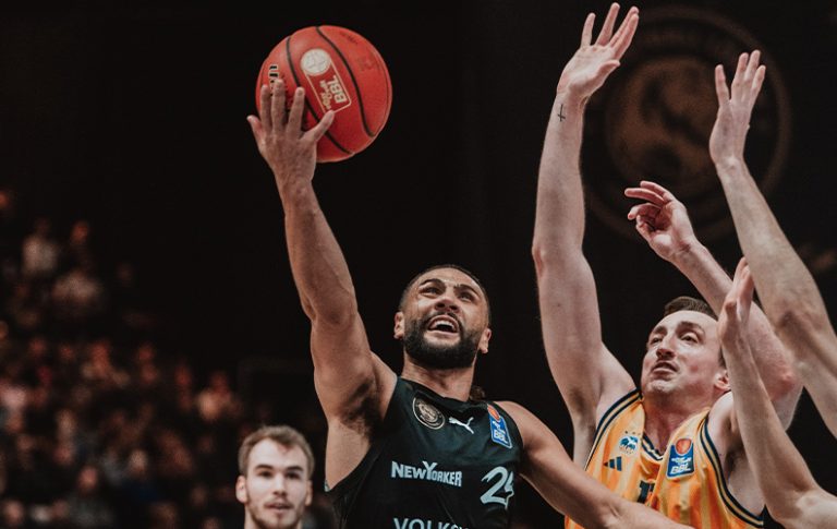 Dyn-Zusammenfassung: Basketball Löwen vs. ALBA BERLIN