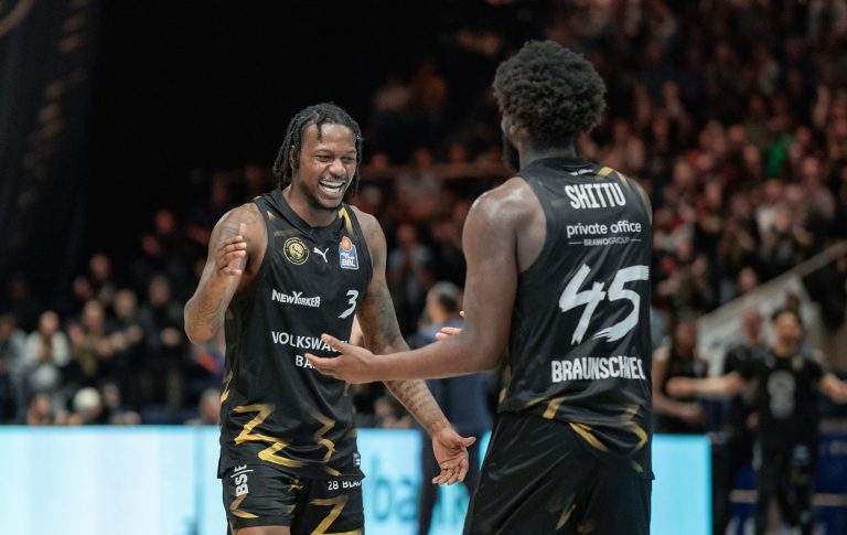 IMPRESSIONEN: Basketball Löwen vs. SYNTAINICS MBC