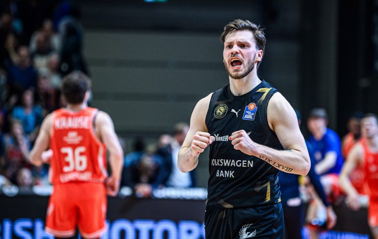 Moral gezeigt: Löwen siegen im Endspiel