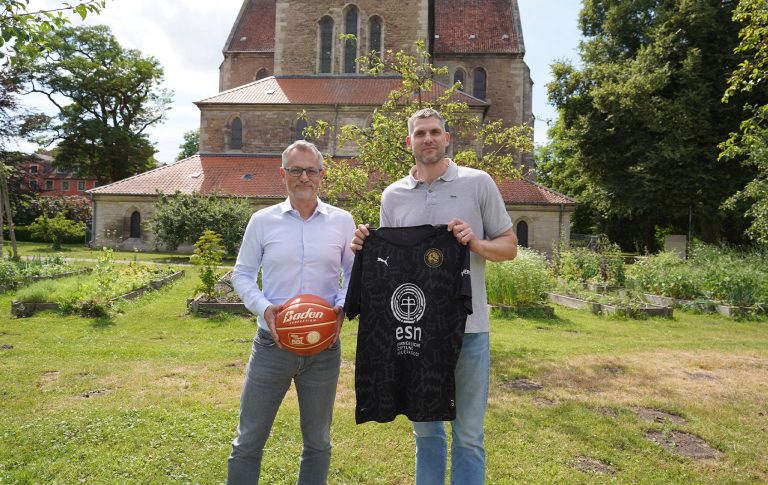Basketball Löwen und Top-Partner esn verlängern erfolgreiche Partnerschaft